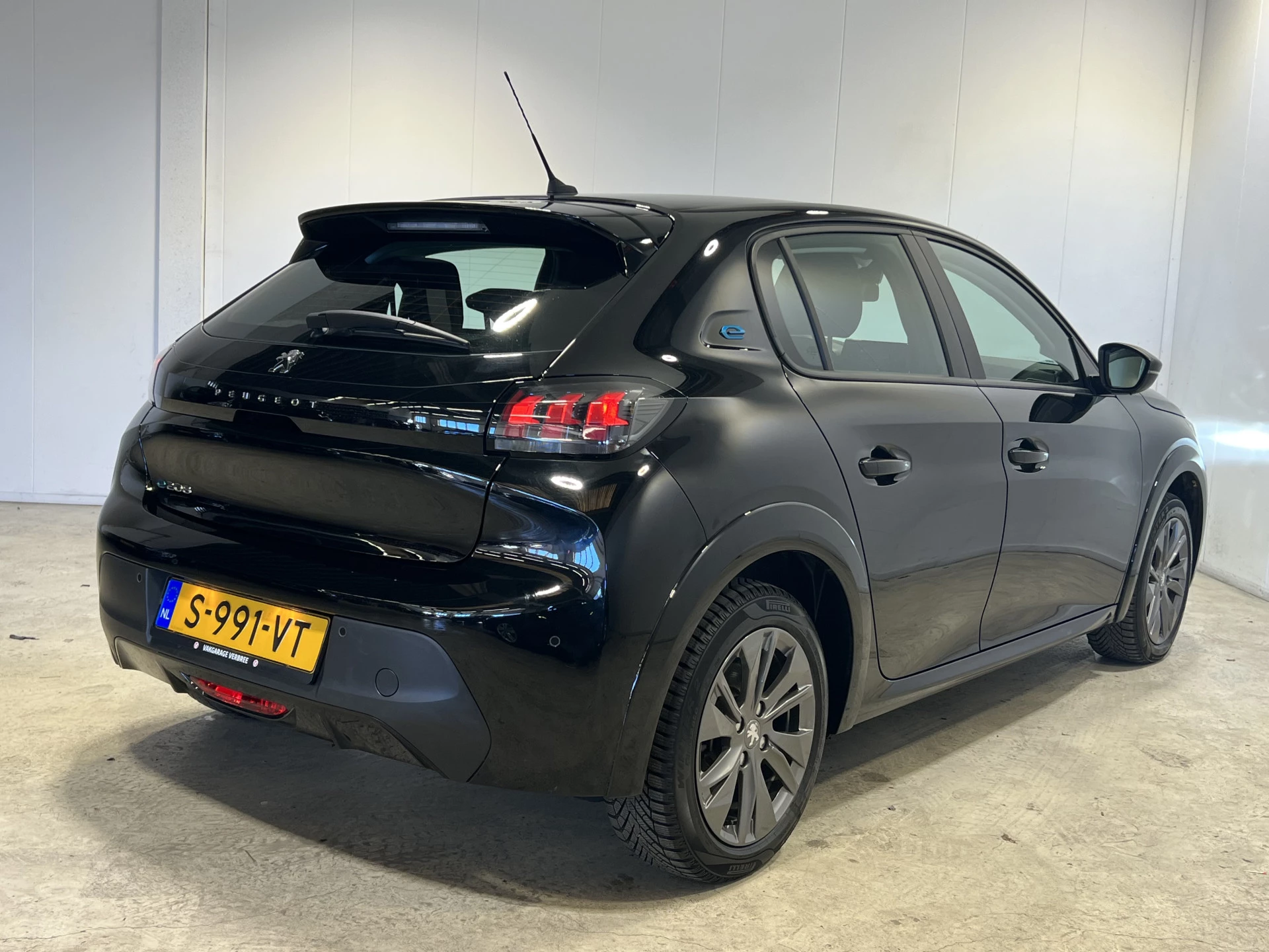 Hoofdafbeelding Peugeot e-208