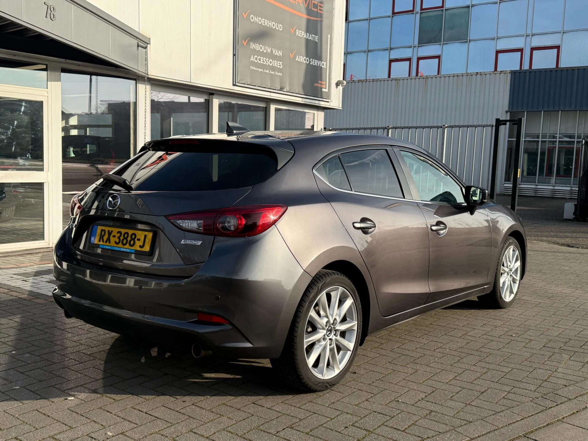 Hoofdafbeelding Mazda 3