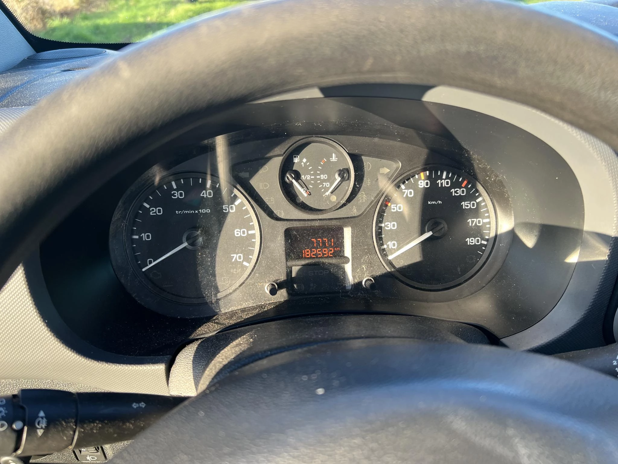 Hoofdafbeelding Peugeot Partner