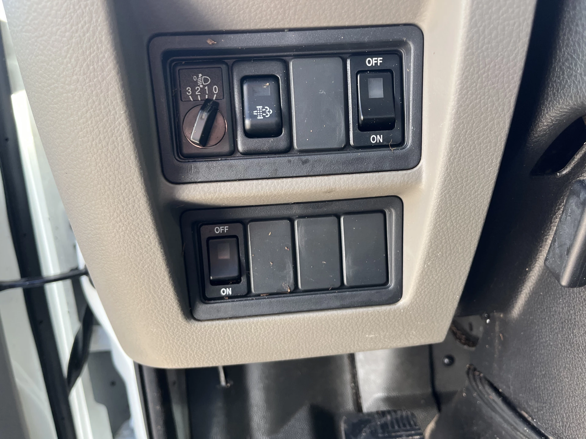 Hoofdafbeelding Nissan NT400