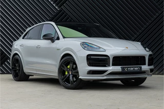 Hoofdafbeelding Porsche Cayenne Porsche Cayenne Coupé 3.0 E-Hybrid Sport Design Pano GTS stoel PDLS Matrix Sport Chrono Softcl. Nachtz. 360Cam Luchtv. Trekhaak