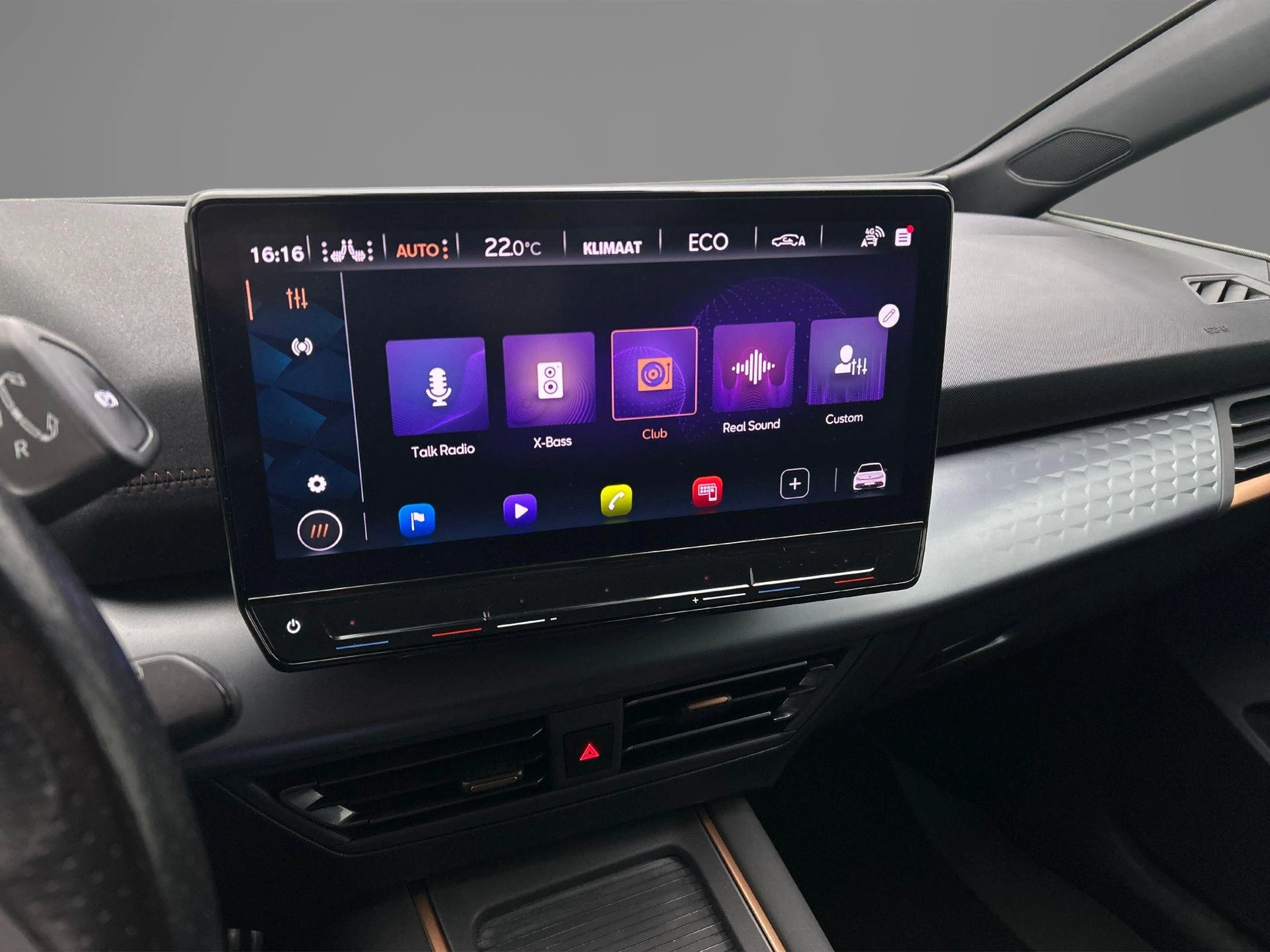 Hoofdafbeelding CUPRA Born