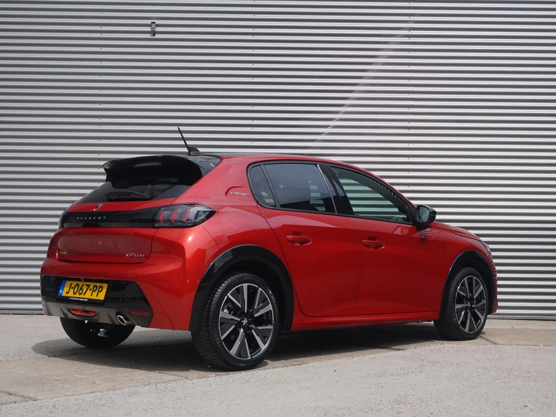 Hoofdafbeelding Peugeot 208