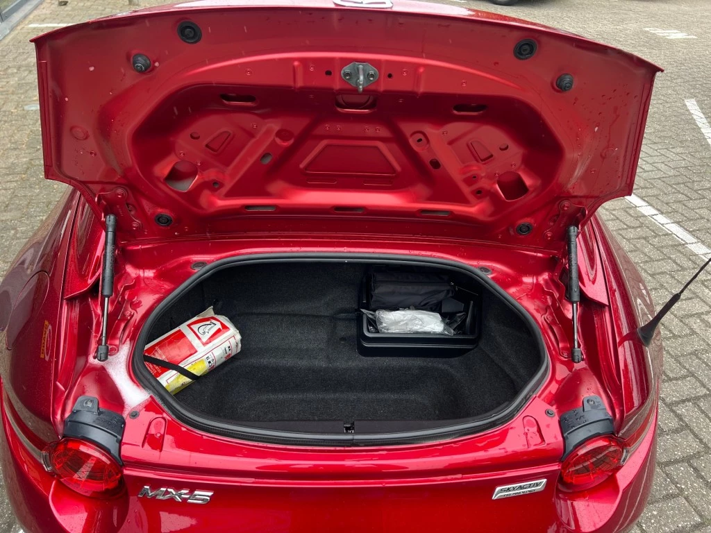 Hoofdafbeelding Mazda MX-5