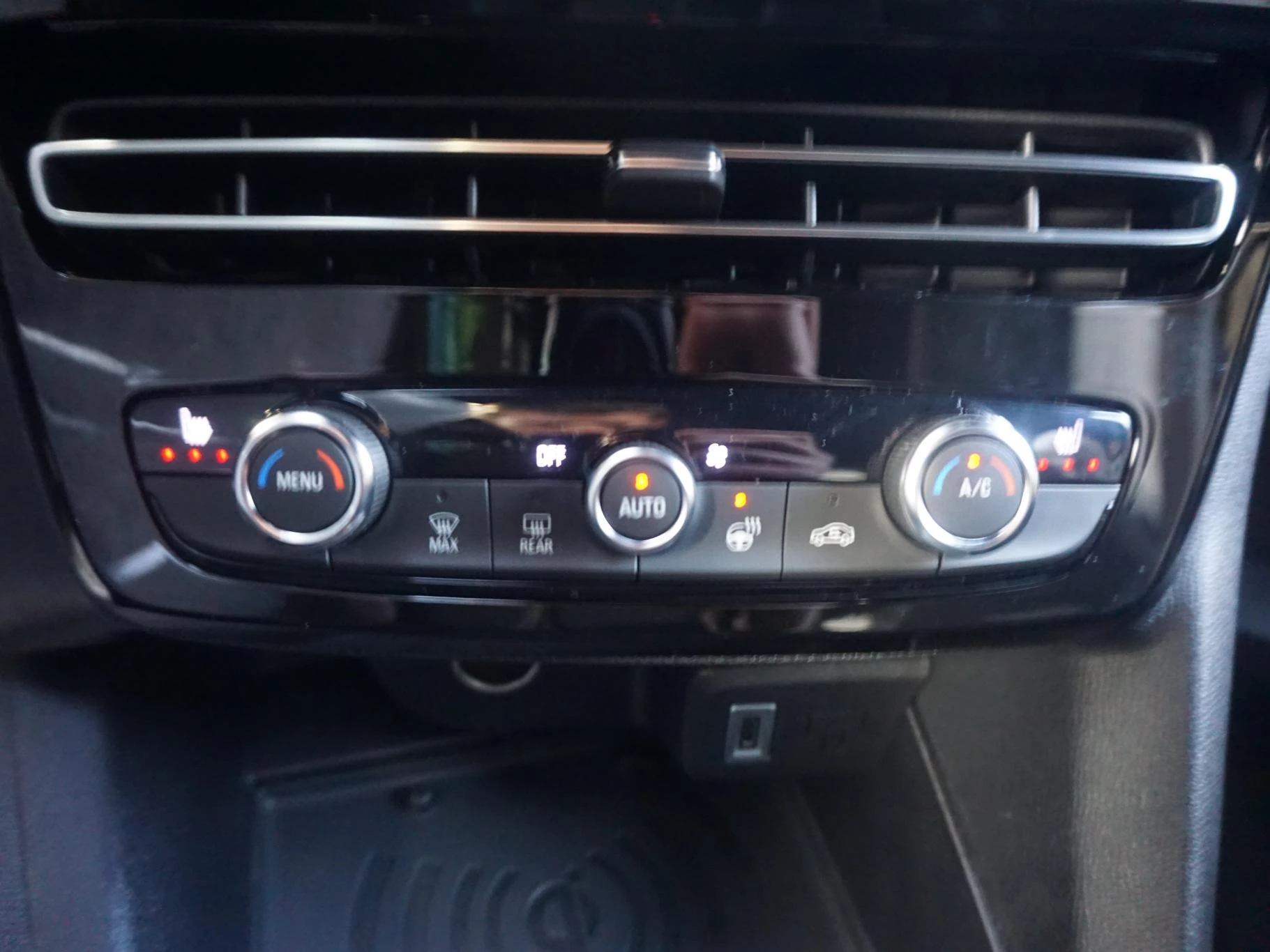 Hoofdafbeelding Opel Mokka-e