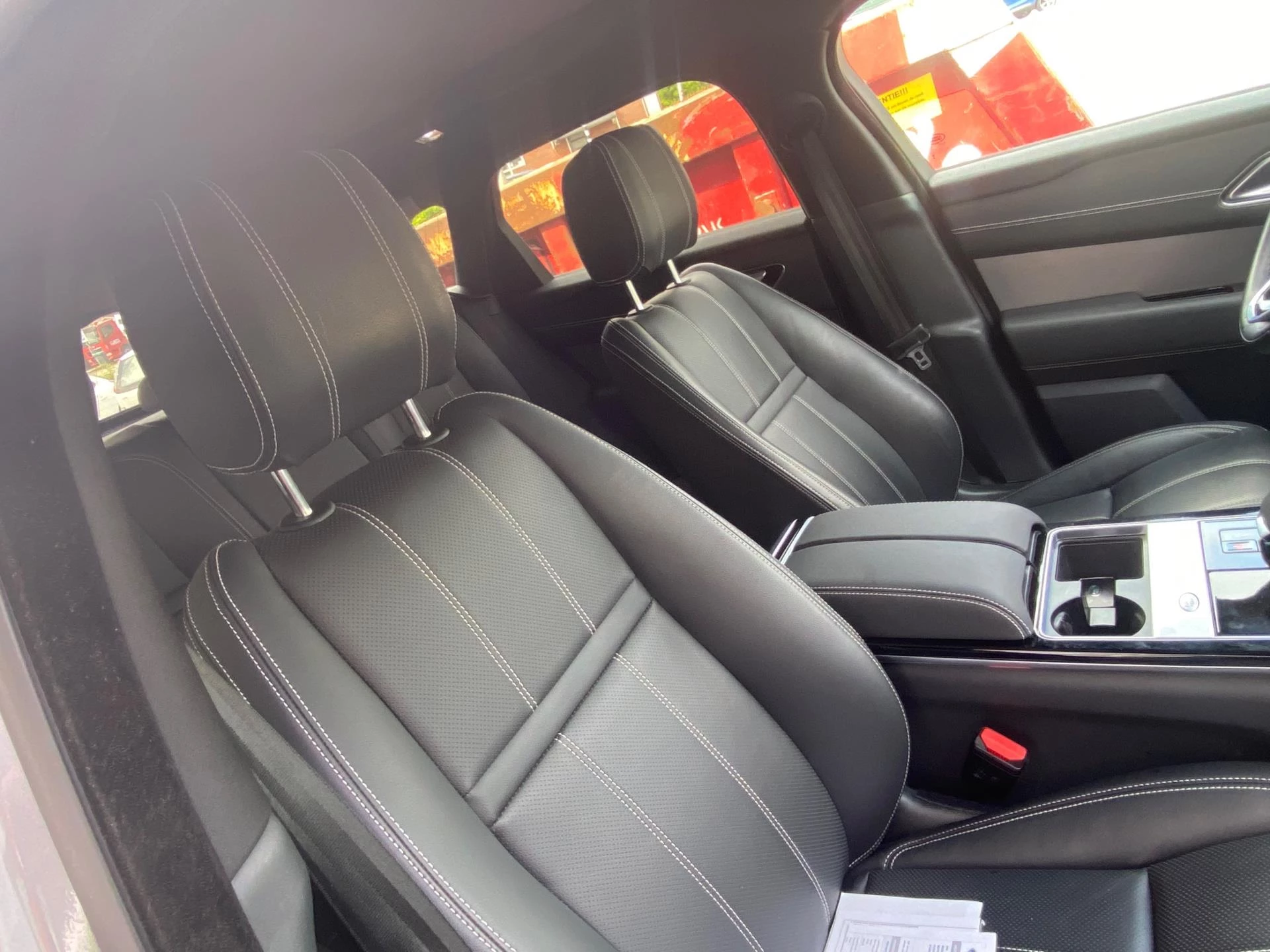 Hoofdafbeelding Land Rover Range Rover Velar