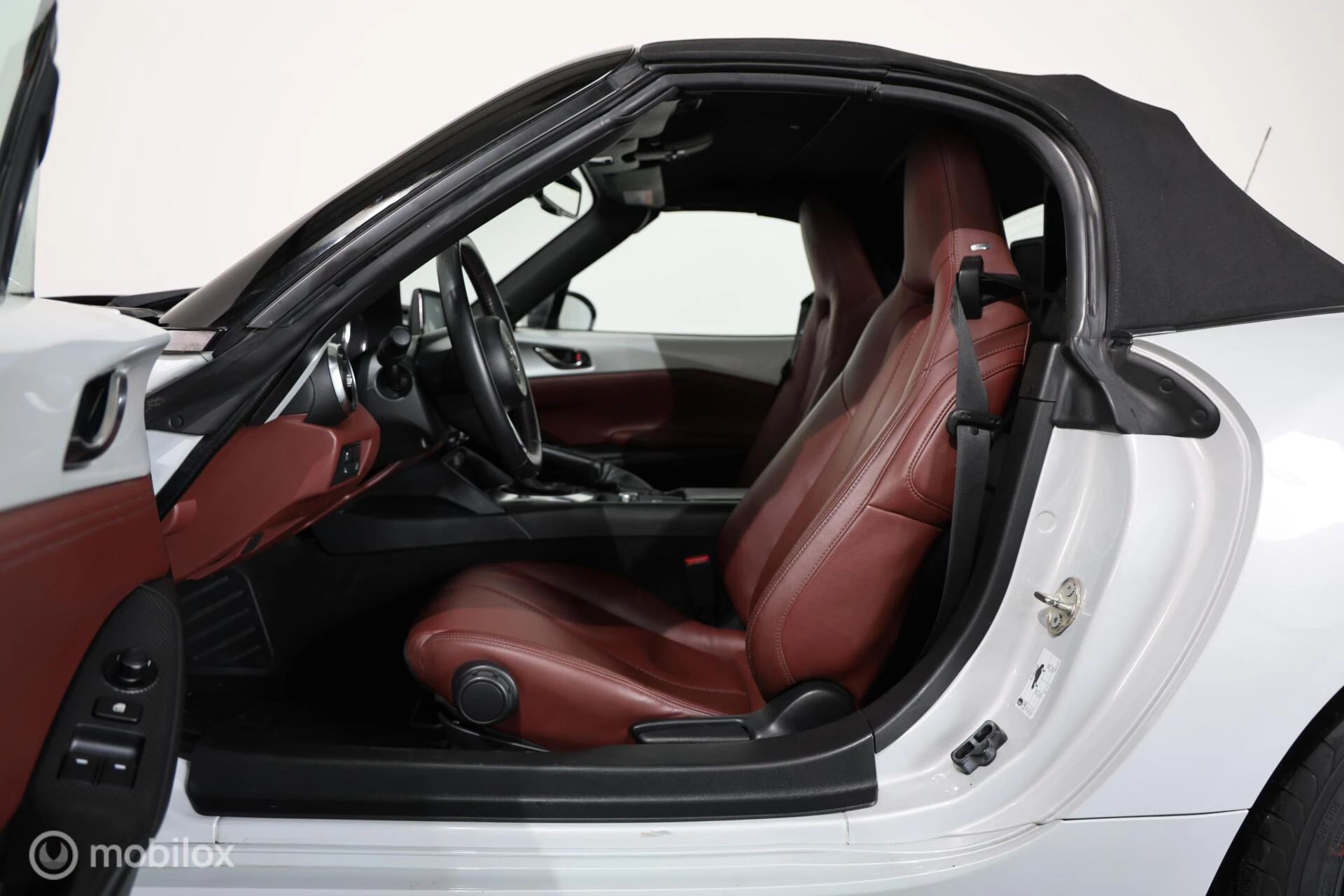 Hoofdafbeelding Mazda MX-5