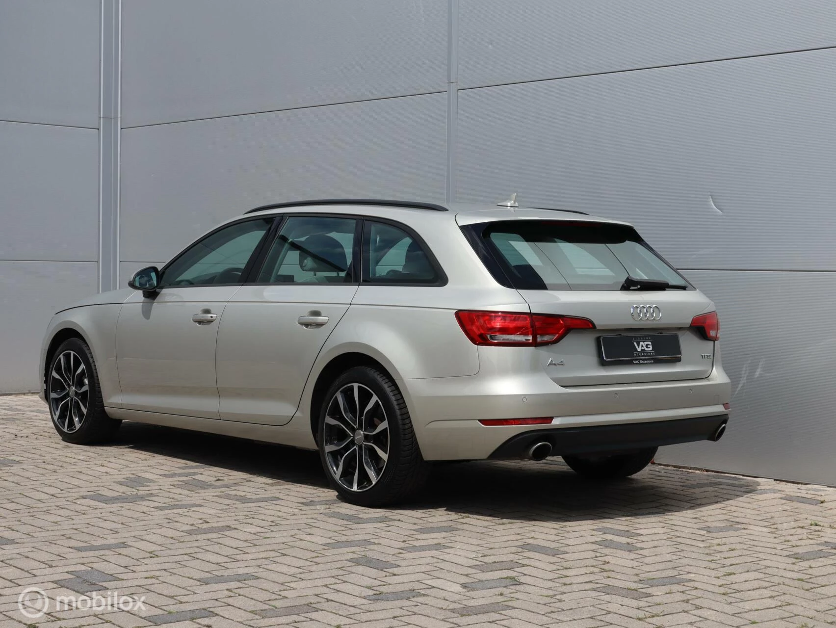 Hoofdafbeelding Audi A4