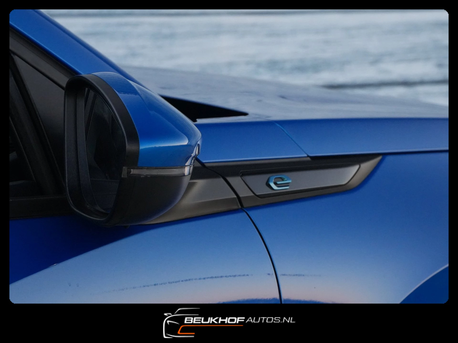 Hoofdafbeelding Peugeot e-2008