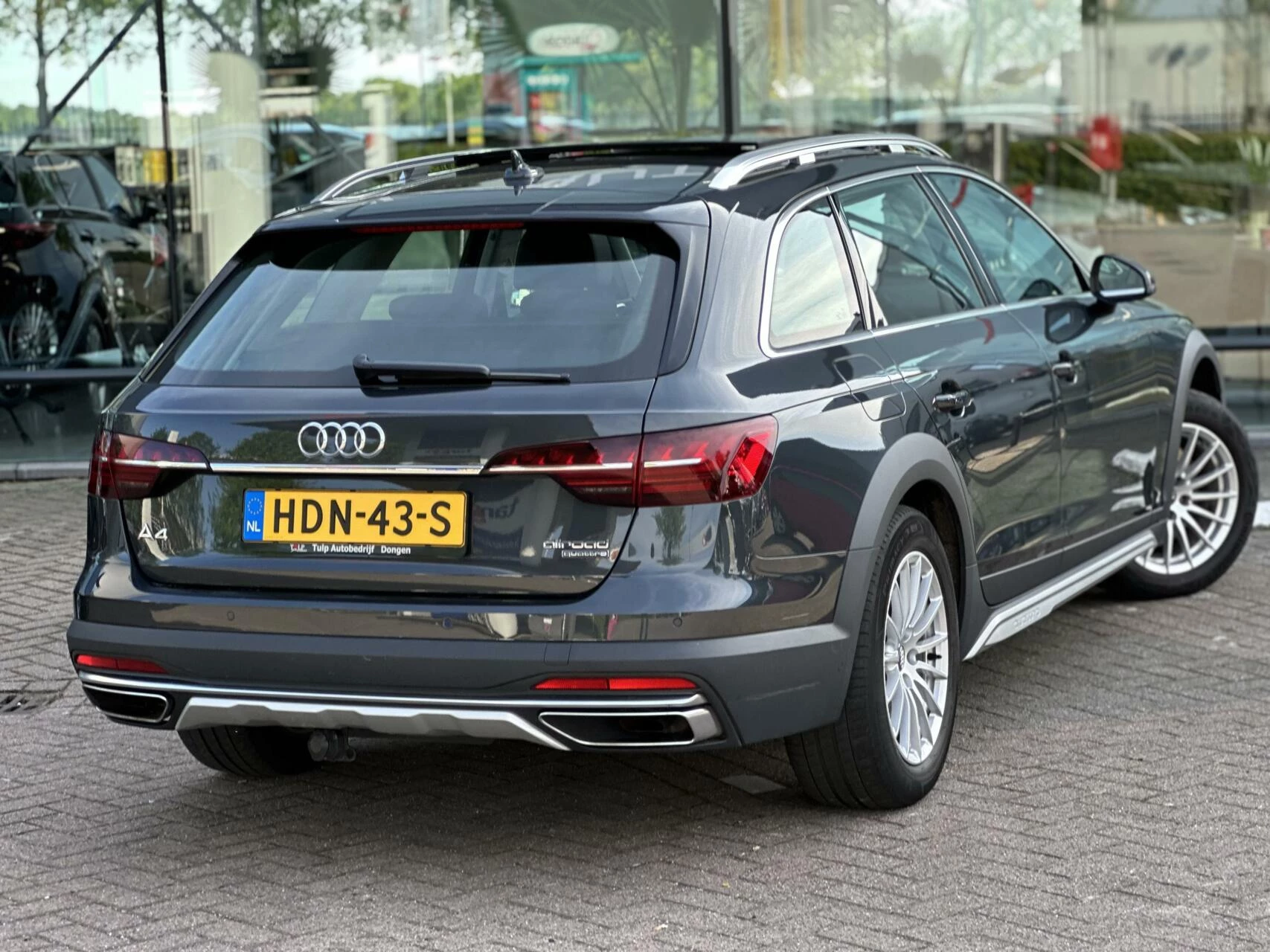 Hoofdafbeelding Audi A4