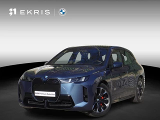BMW iX xDrive60 M Sportpakket Pro | Comfort Pack | Glazen panoramadak Sky Lounge | HIFI System Harman Kardon | Driving Assistant Professional | Lentevoordeel