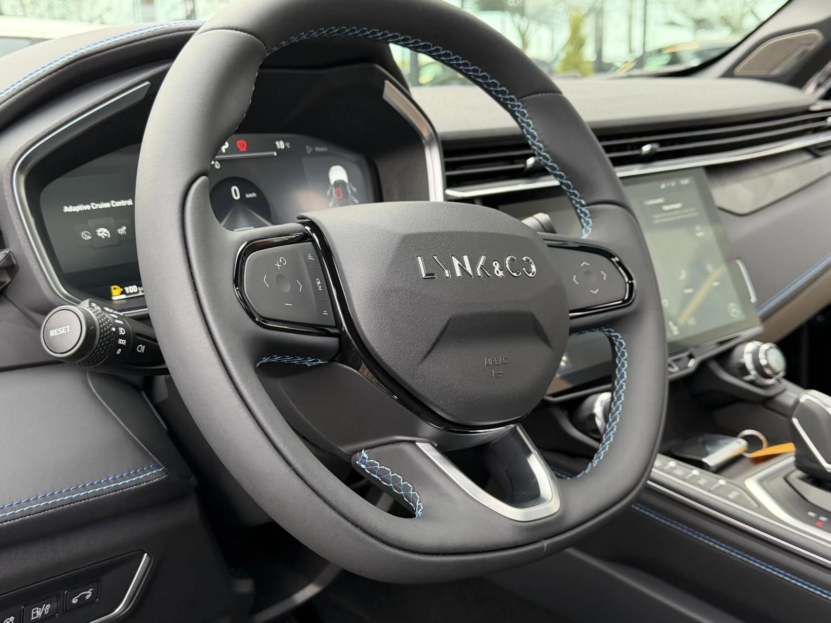 Hoofdafbeelding Lynk & Co 01