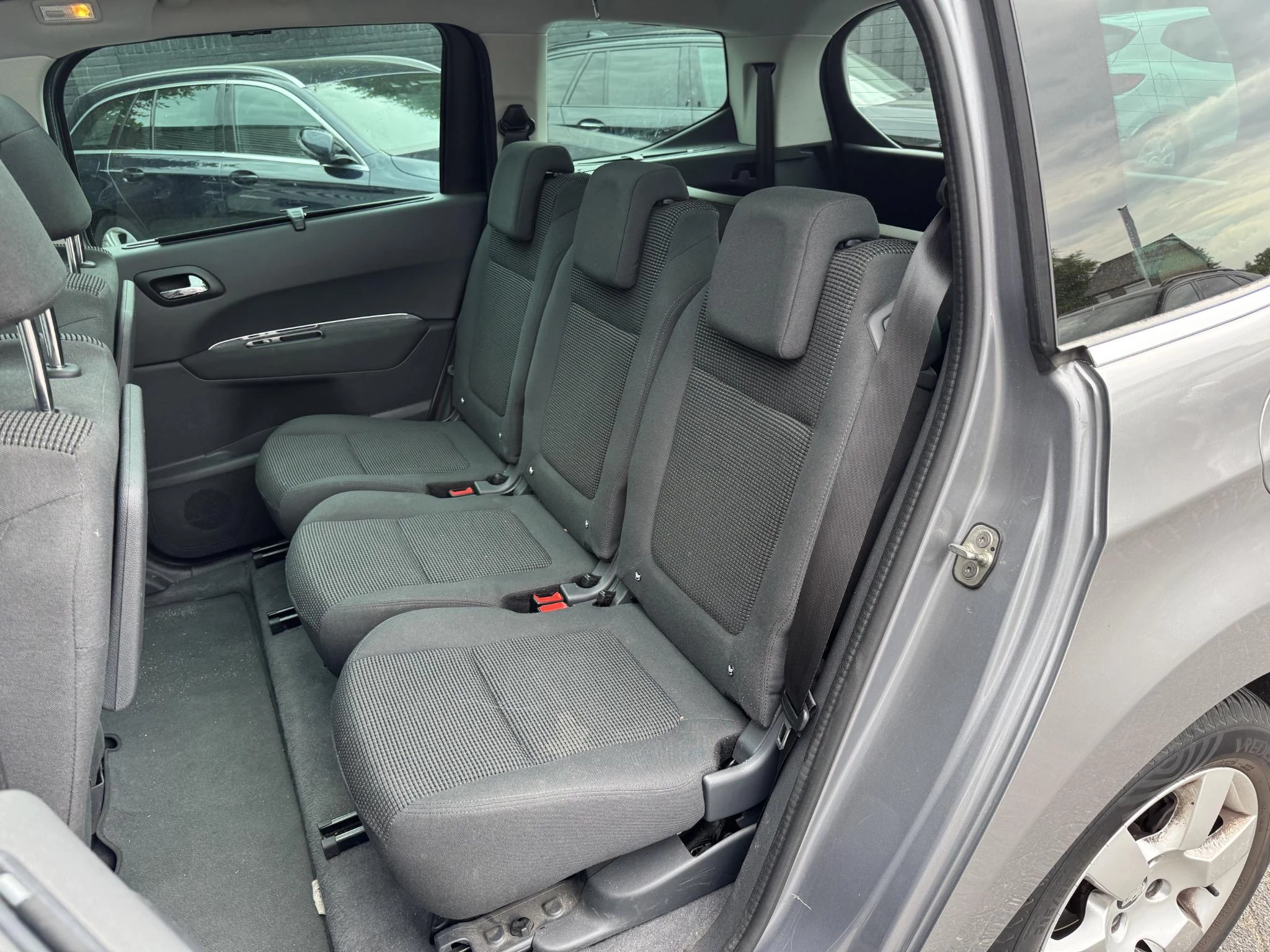Hoofdafbeelding Peugeot 5008