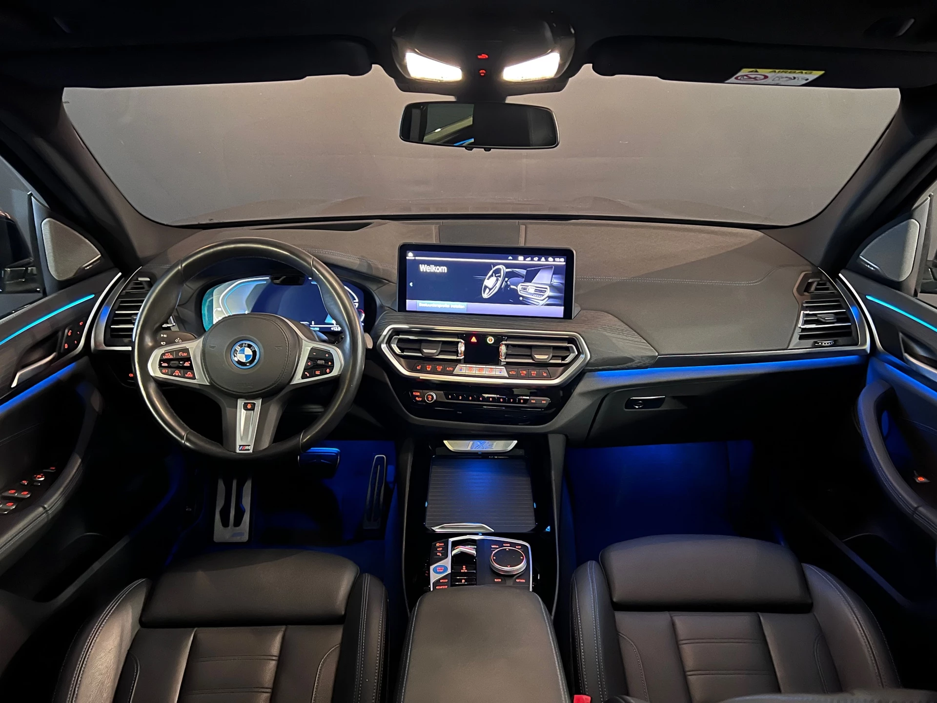 Hoofdafbeelding BMW iX3