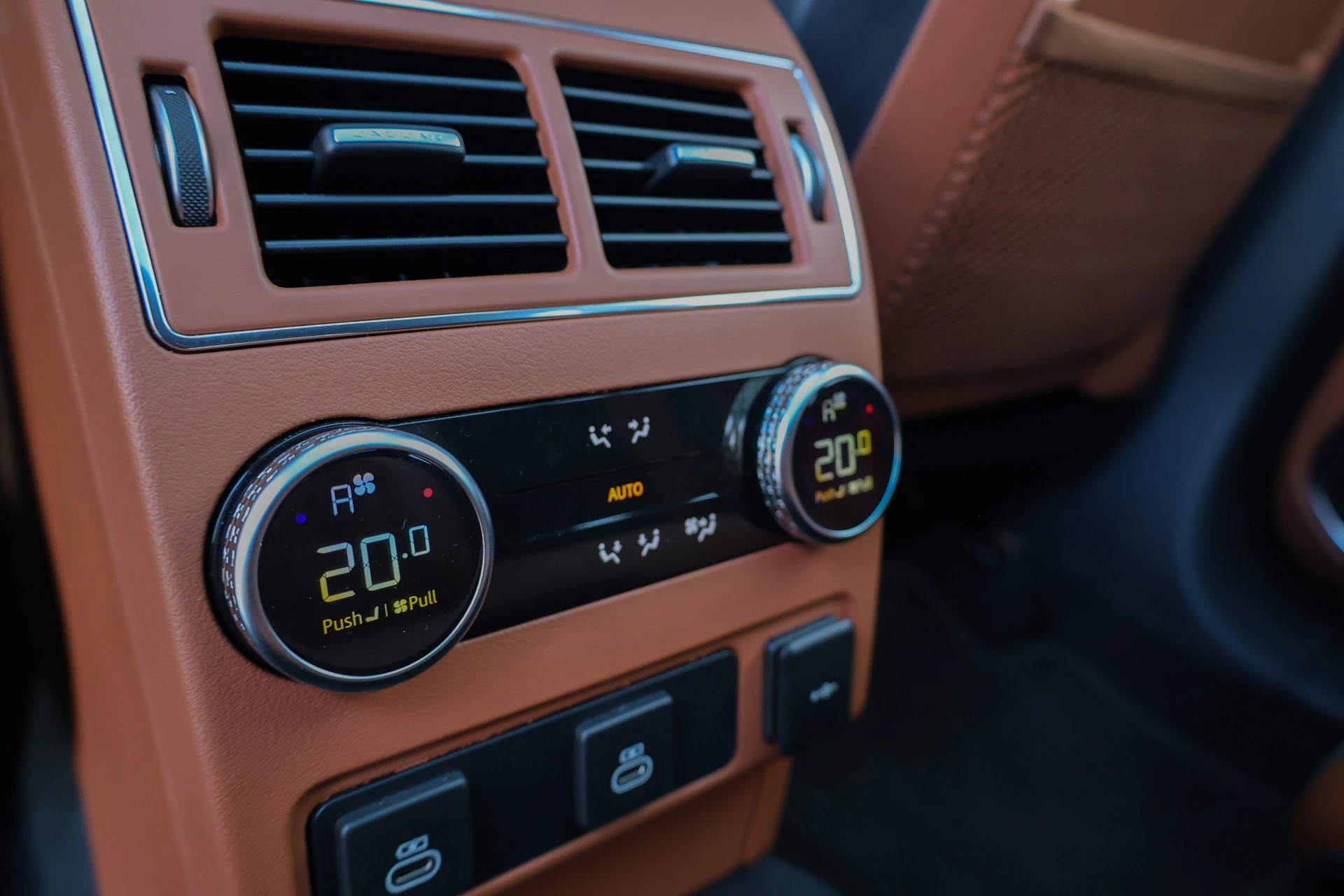 Hoofdafbeelding Jaguar F-PACE