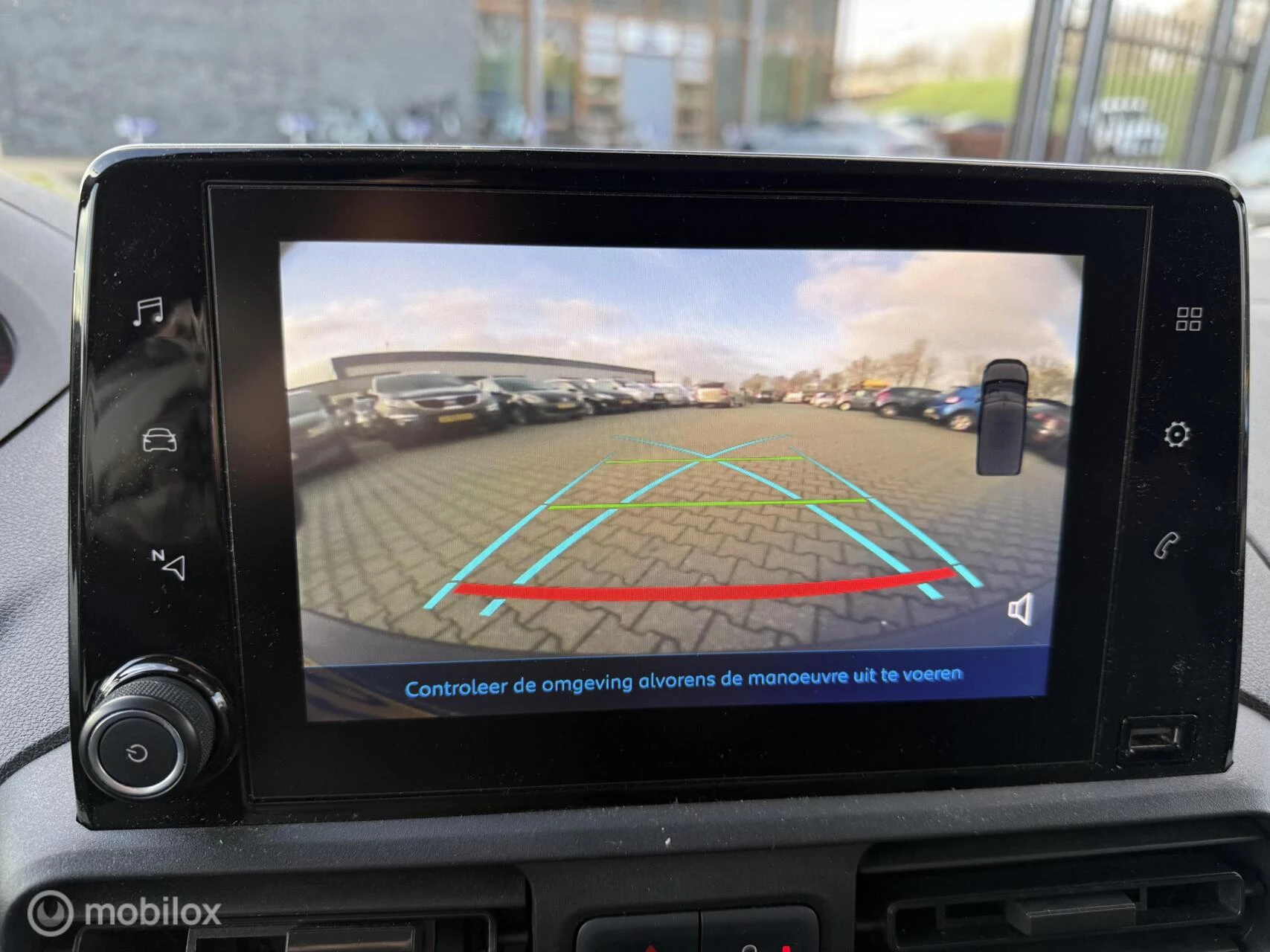 Hoofdafbeelding Peugeot Partner