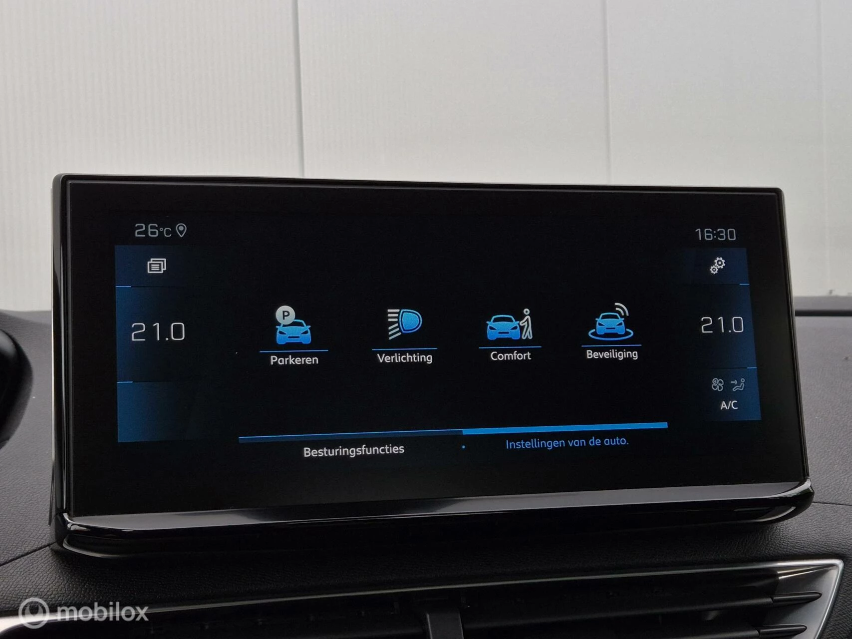 Hoofdafbeelding Peugeot 5008
