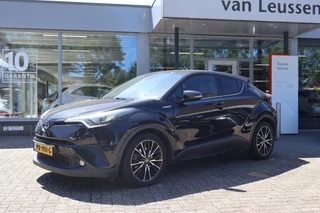 Toyota C-HR 1.8 Hybrid PREMIUM NL-AUTO TREKHAAK STOEL-STUUR VERW. KEYLESS DODEHOEK AD-CRUISE