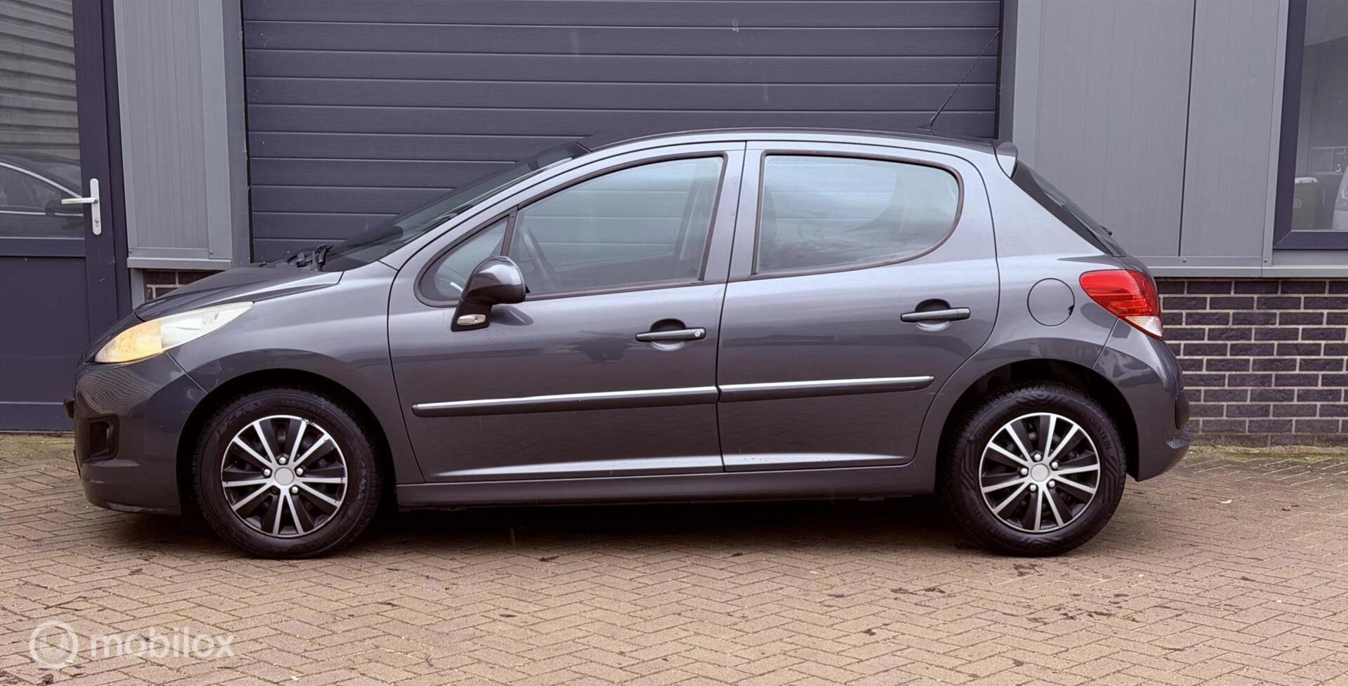 Hoofdafbeelding Peugeot 207