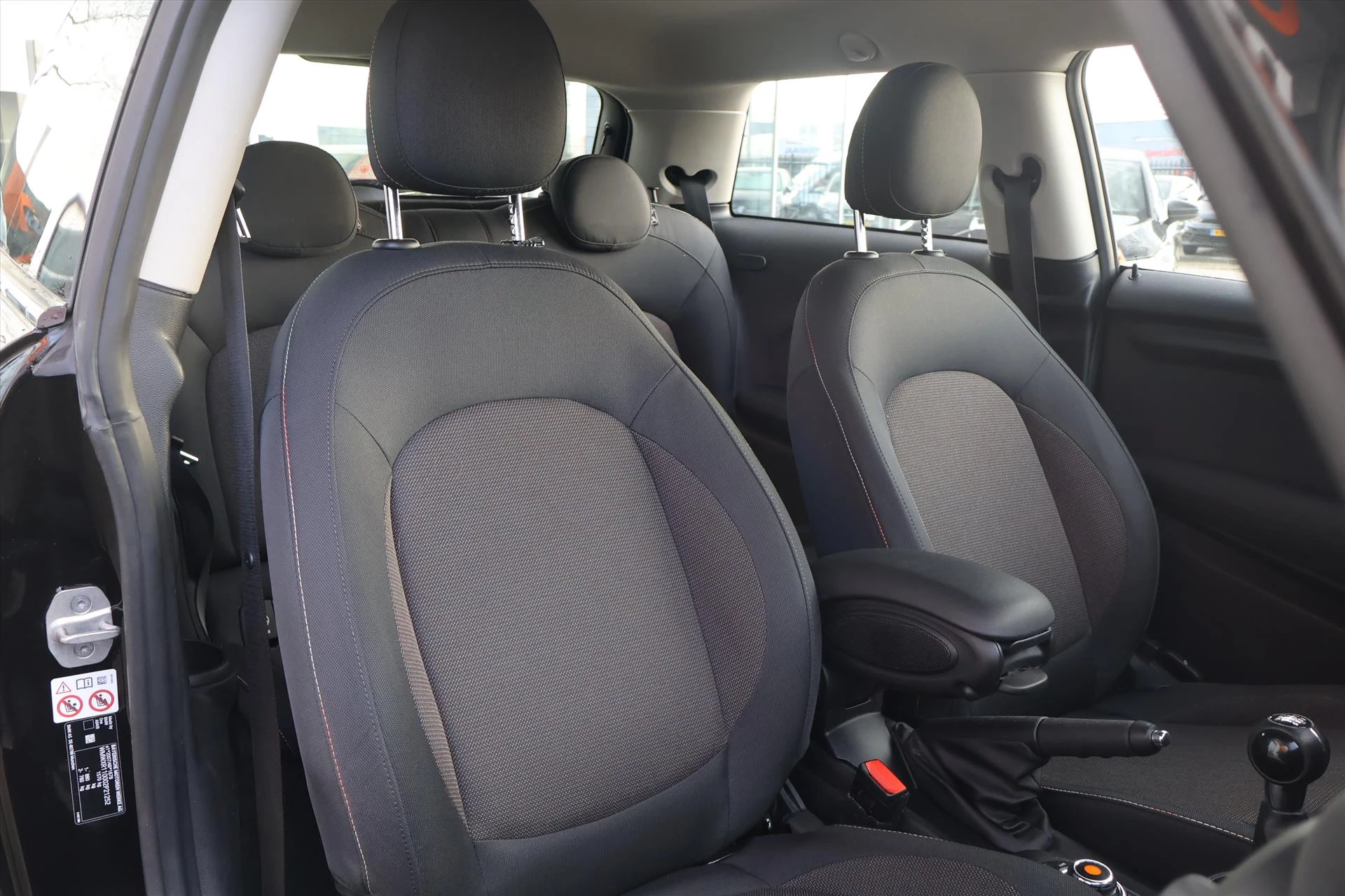 Hoofdafbeelding MINI 3-deurs