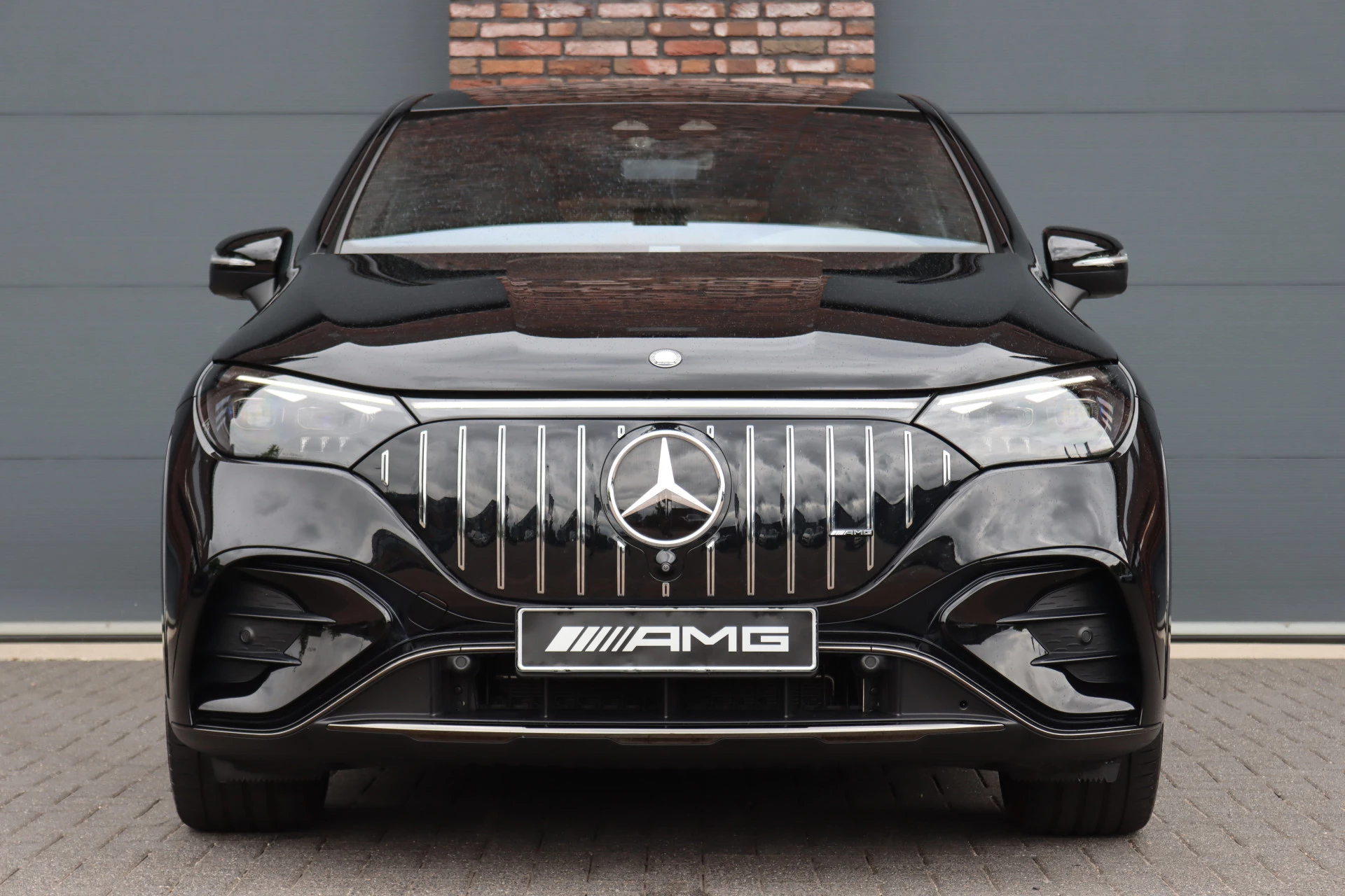 Hoofdafbeelding Mercedes-Benz EQE