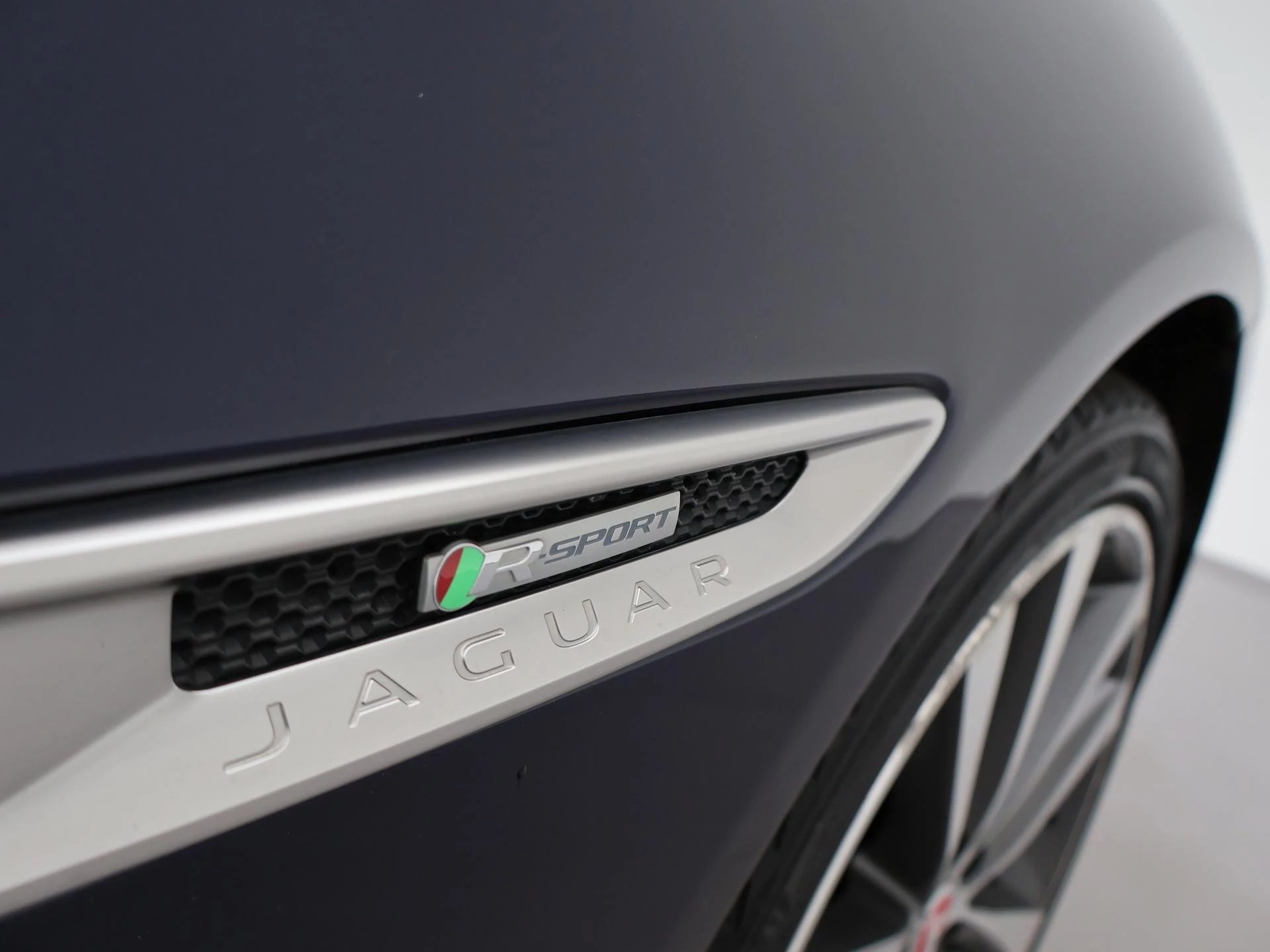 Hoofdafbeelding Jaguar XE