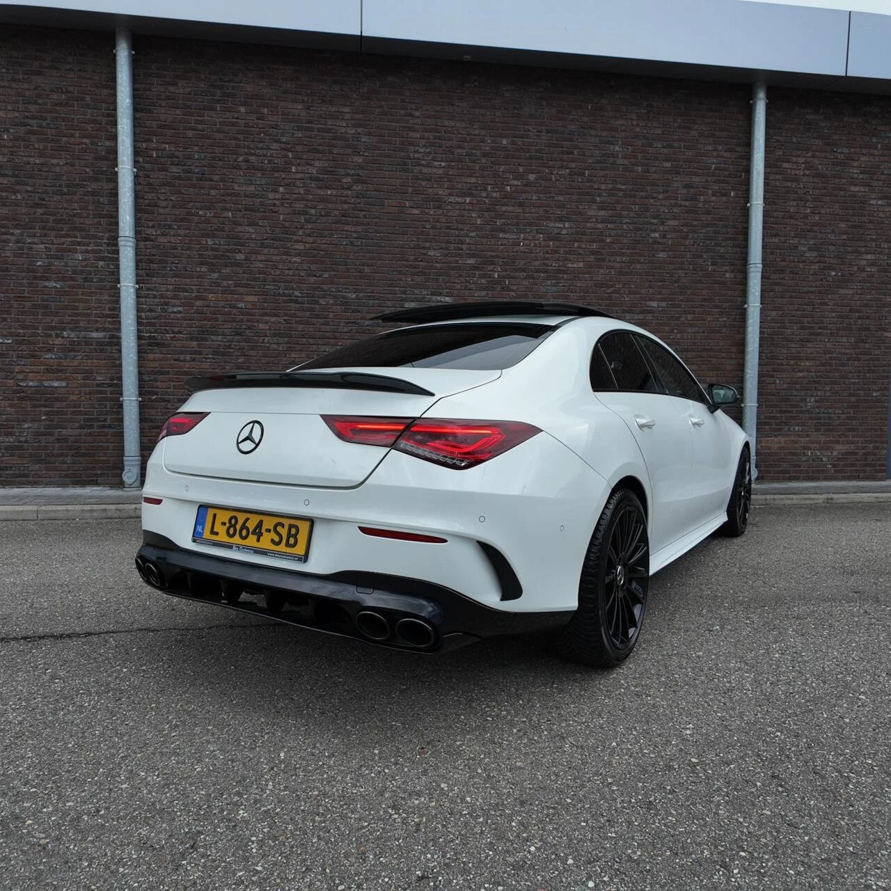 Hoofdafbeelding Mercedes-Benz CLA