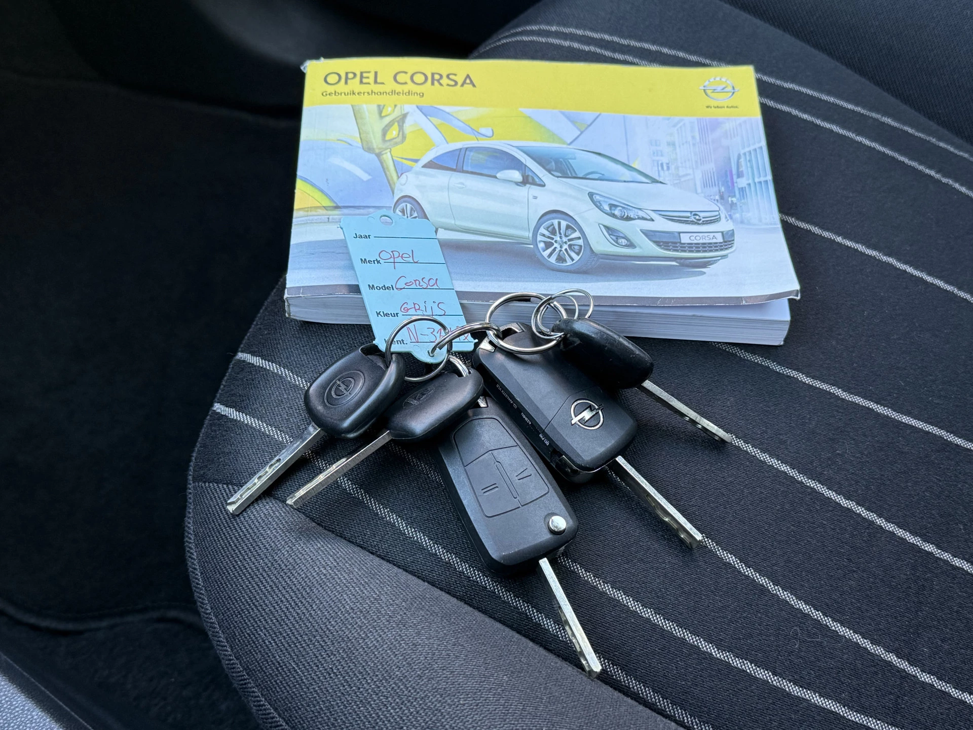 Hoofdafbeelding Opel Corsa