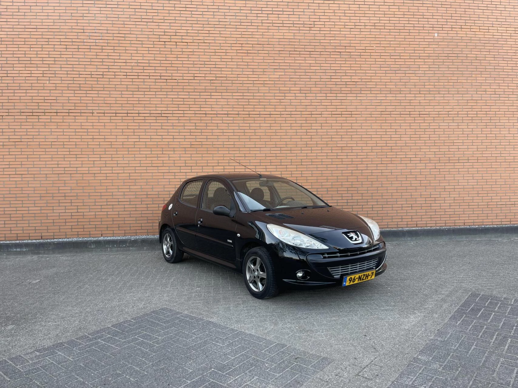 Hoofdafbeelding Peugeot 206