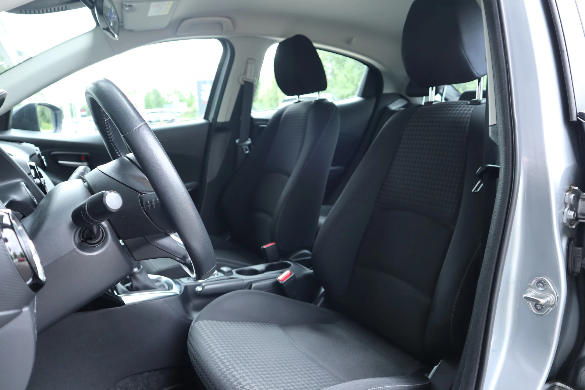 Hoofdafbeelding Mazda 2
