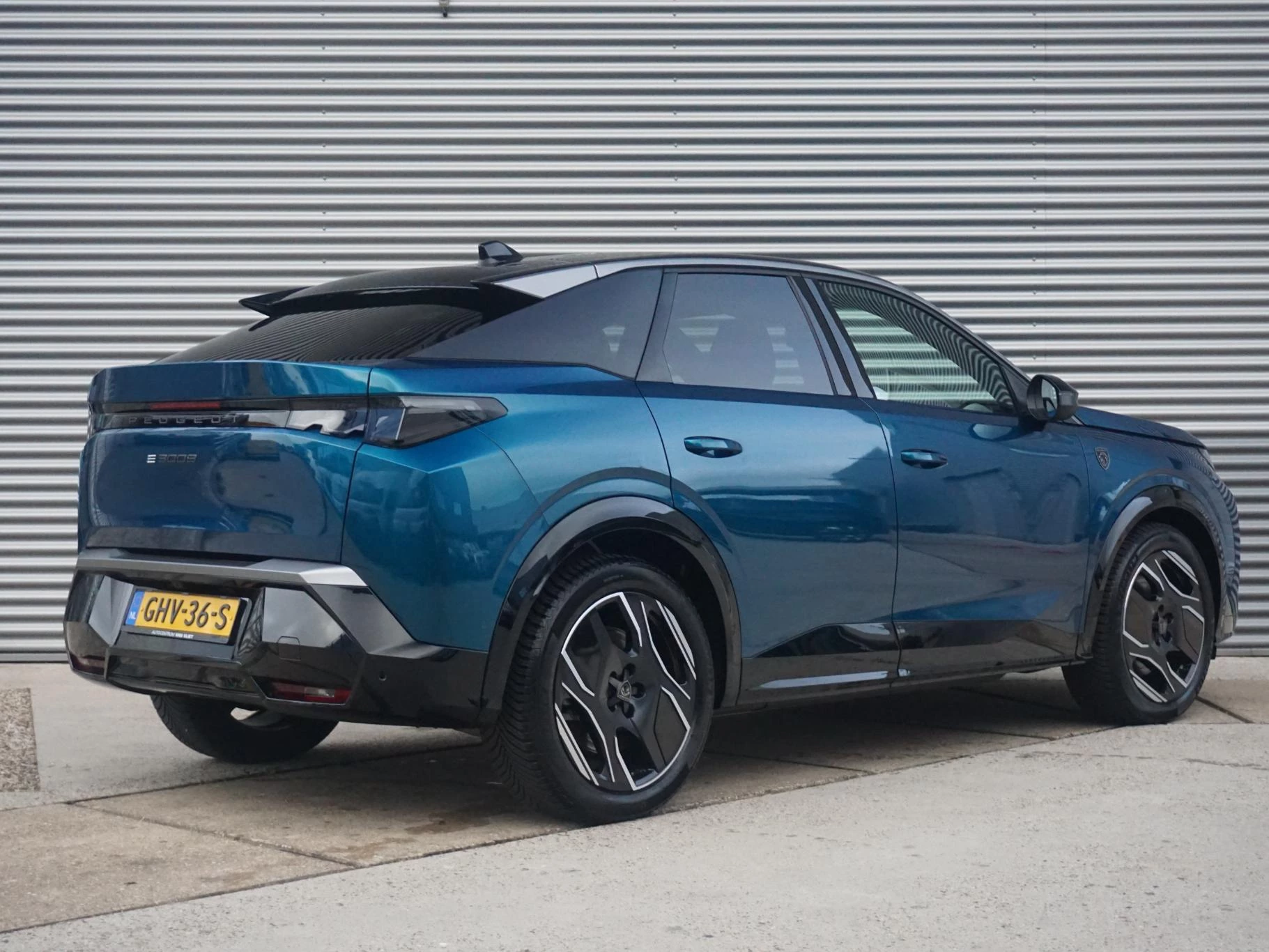 Hoofdafbeelding Peugeot e-3008