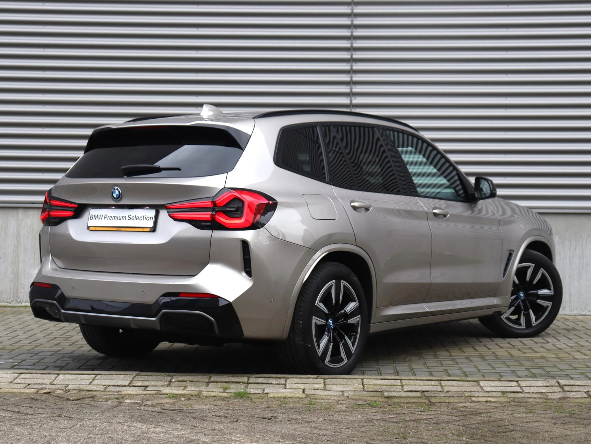 Hoofdafbeelding BMW iX3