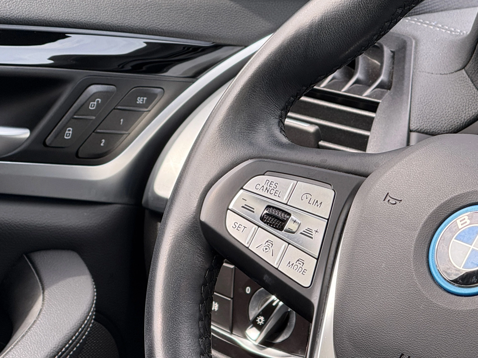 Hoofdafbeelding BMW iX3