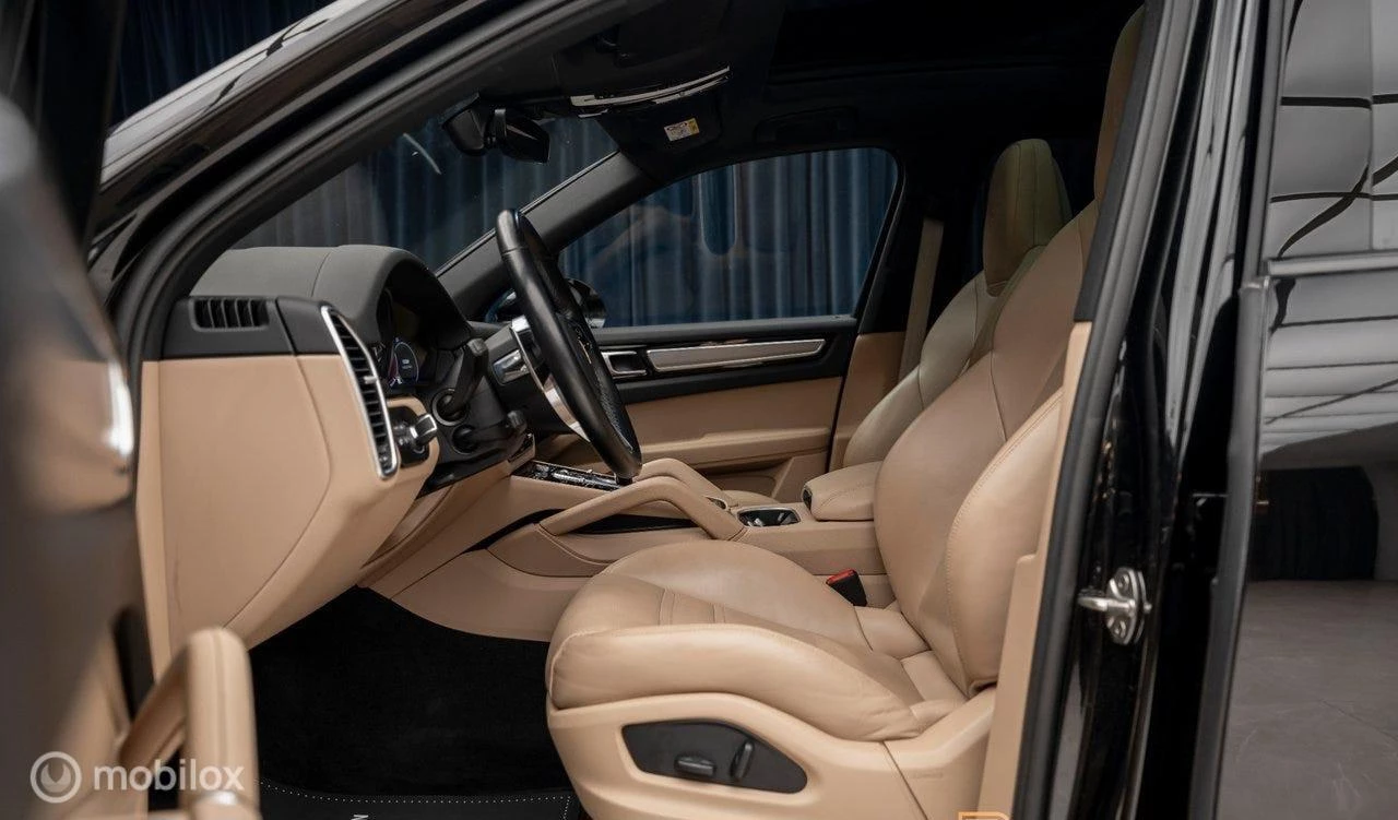 Hoofdafbeelding Porsche Cayenne