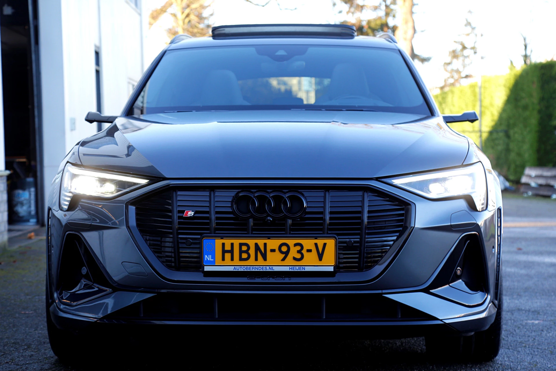 Hoofdafbeelding Audi e-tron