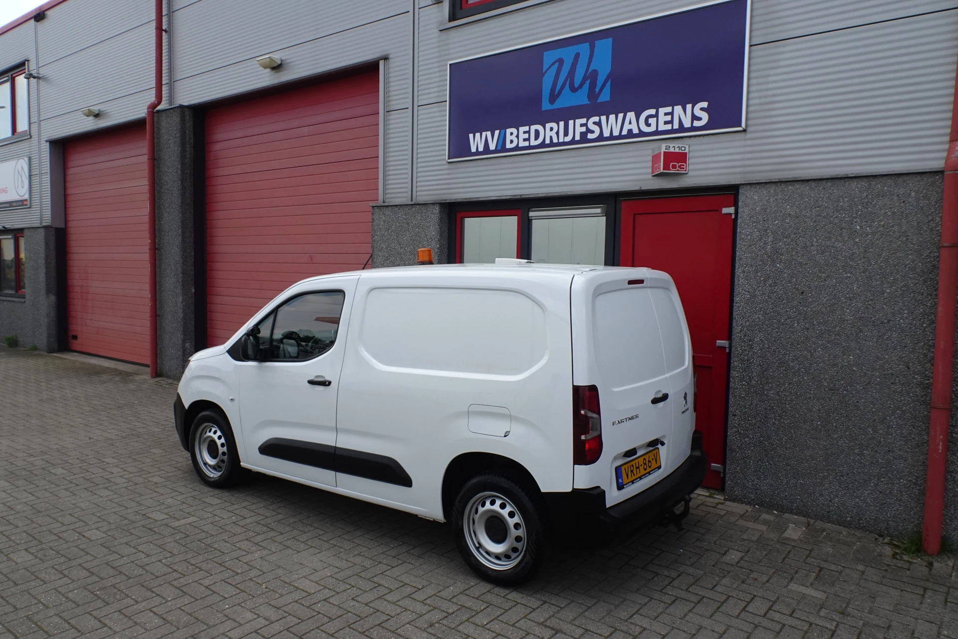 Hoofdafbeelding Peugeot Partner