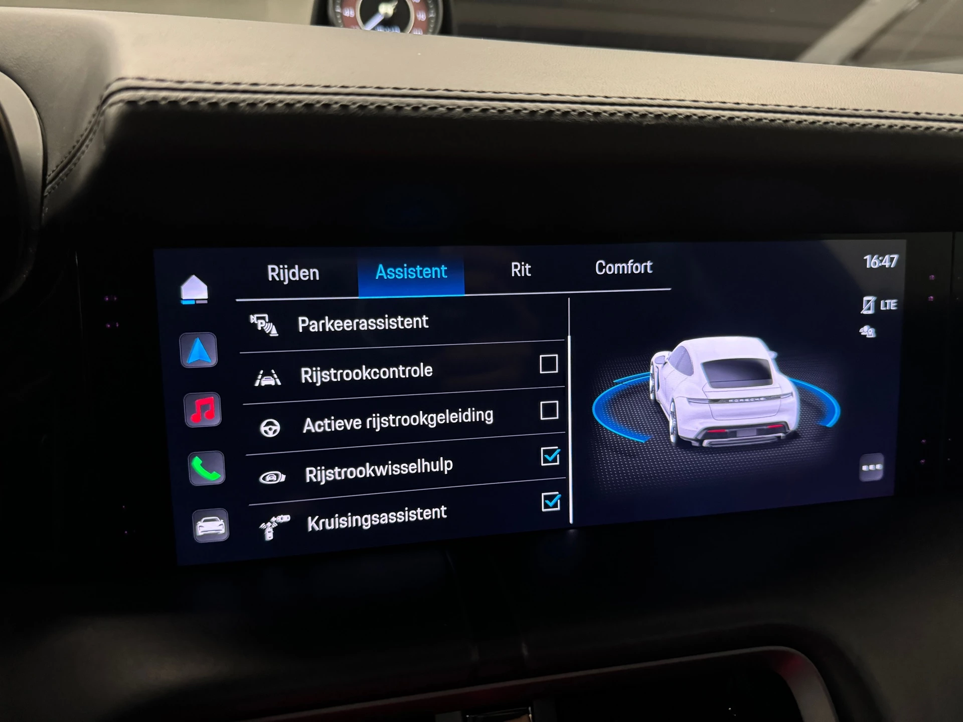 Hoofdafbeelding Porsche Taycan