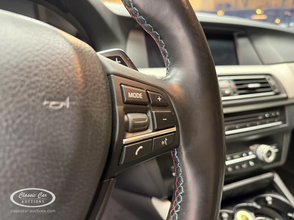 Hoofdafbeelding BMW M5