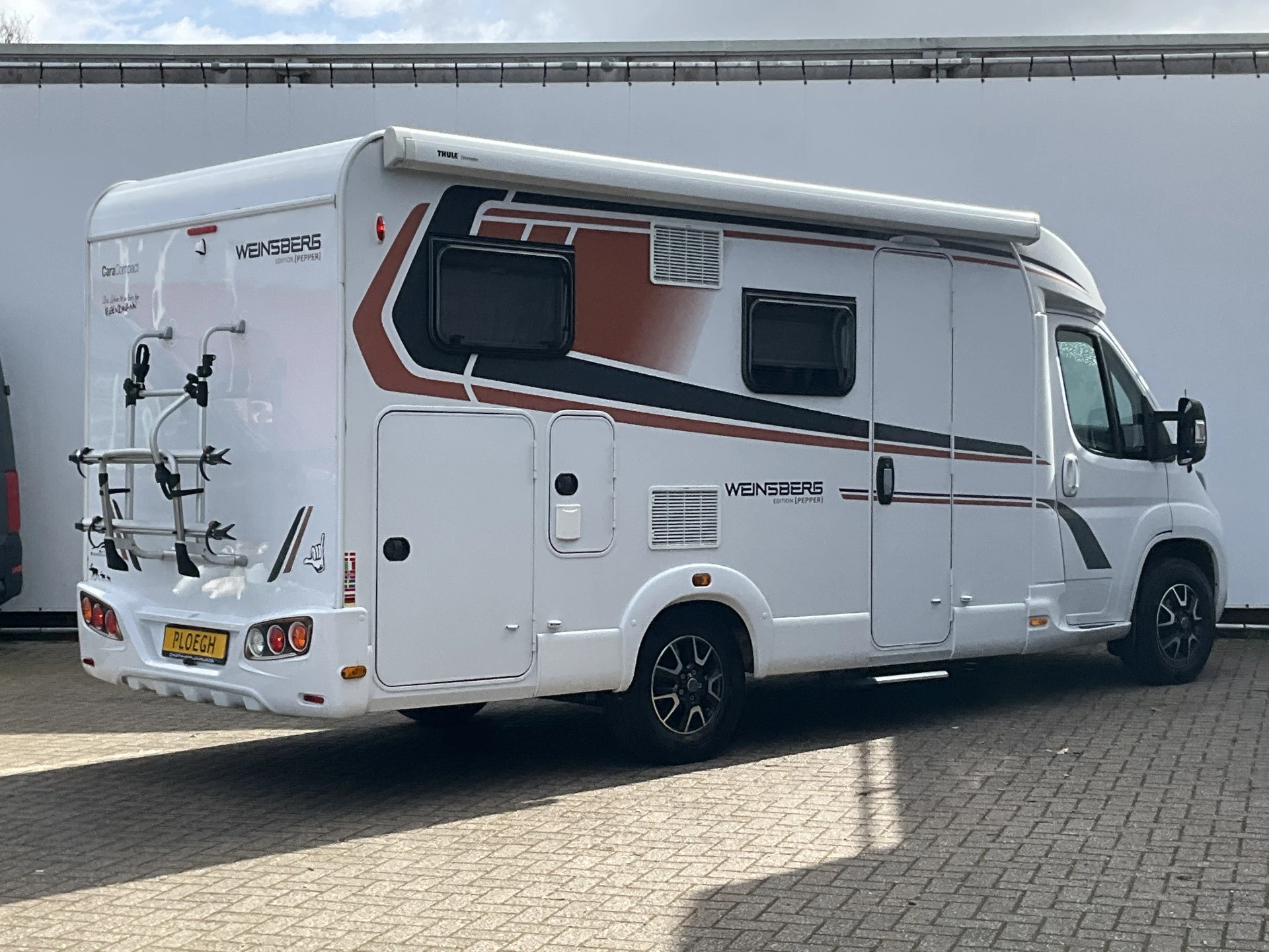 Hoofdafbeelding Weinsberg R57