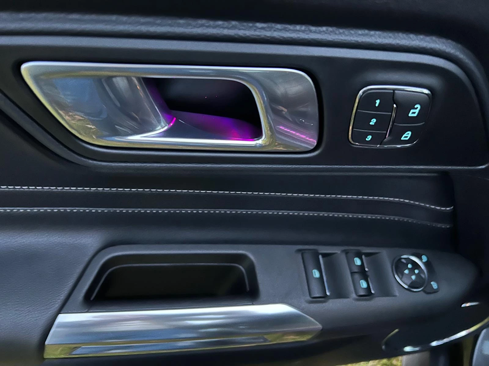 Hoofdafbeelding Ford Mustang