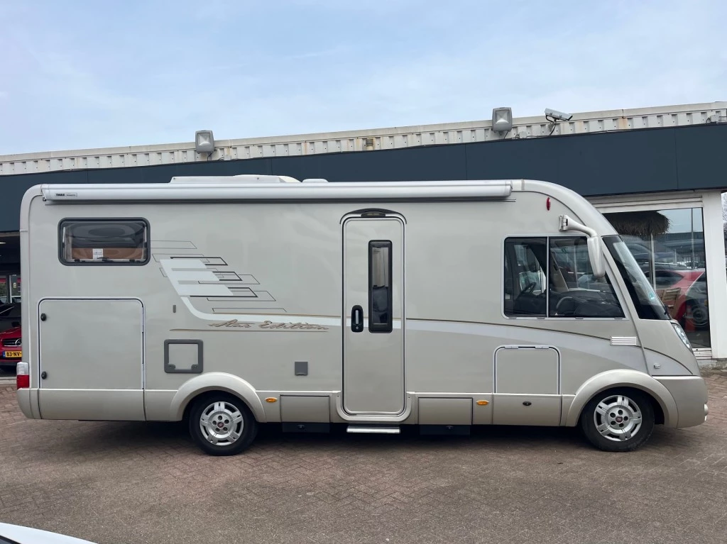 Hoofdafbeelding Hymer Star Edition B614sl Dakairco Oven