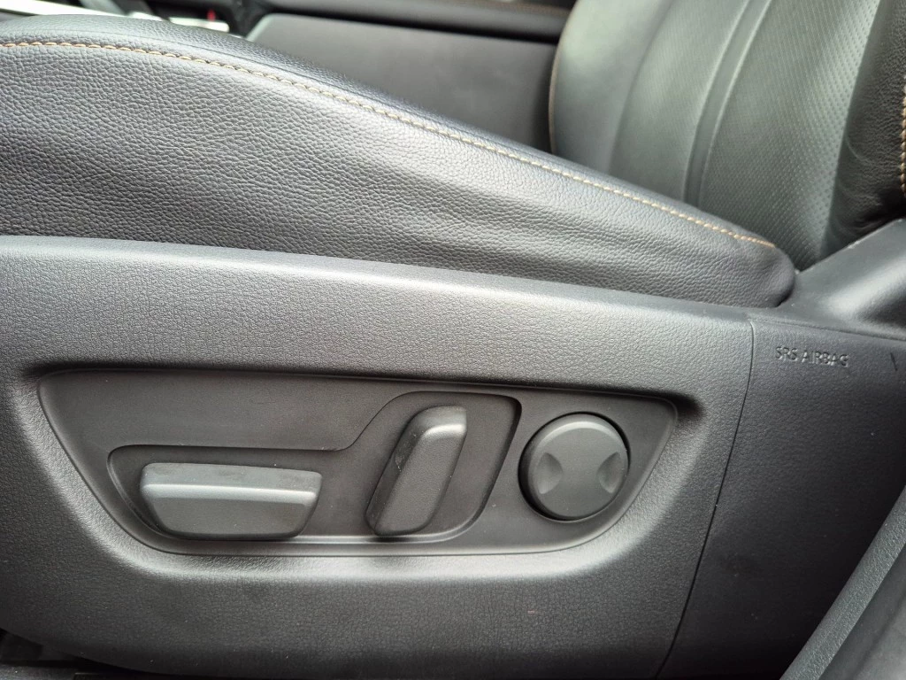 Hoofdafbeelding Mazda CX-60