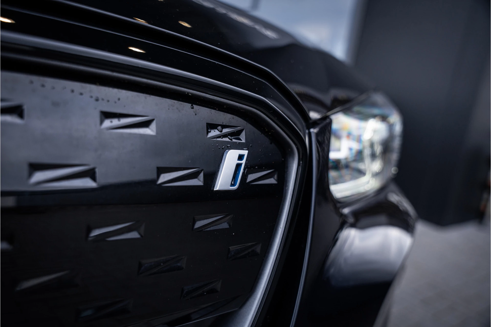 Hoofdafbeelding BMW iX3