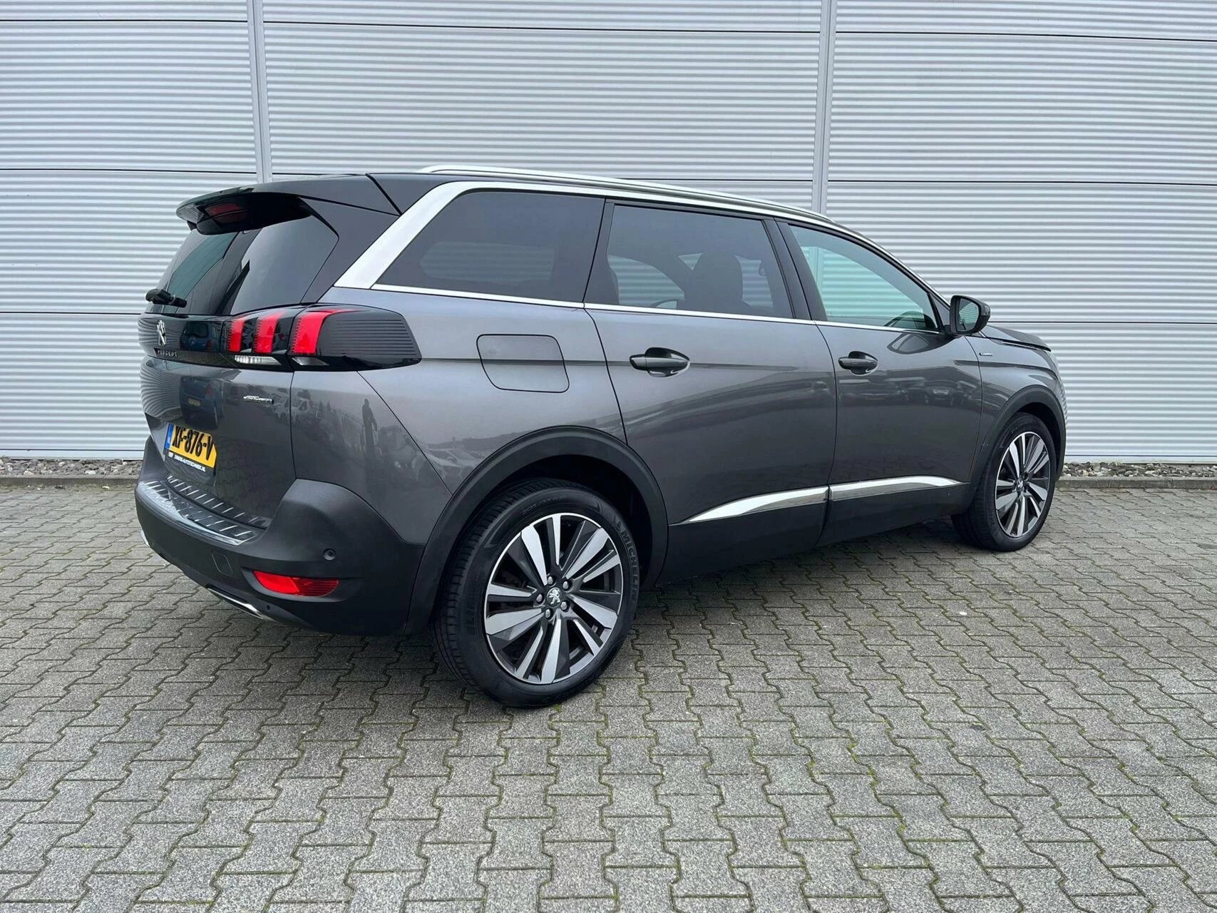 Hoofdafbeelding Peugeot 5008