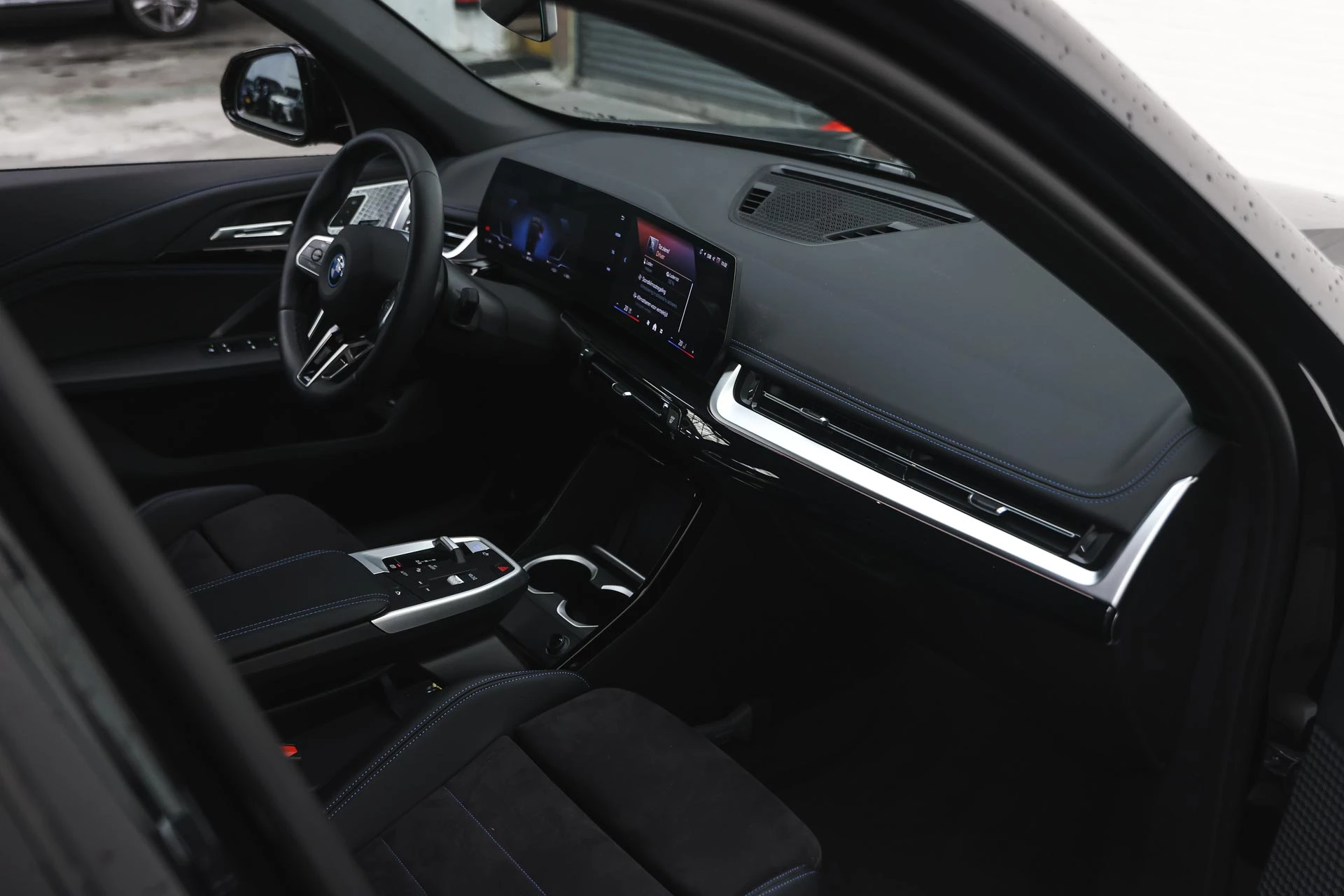 Hoofdafbeelding BMW iX1