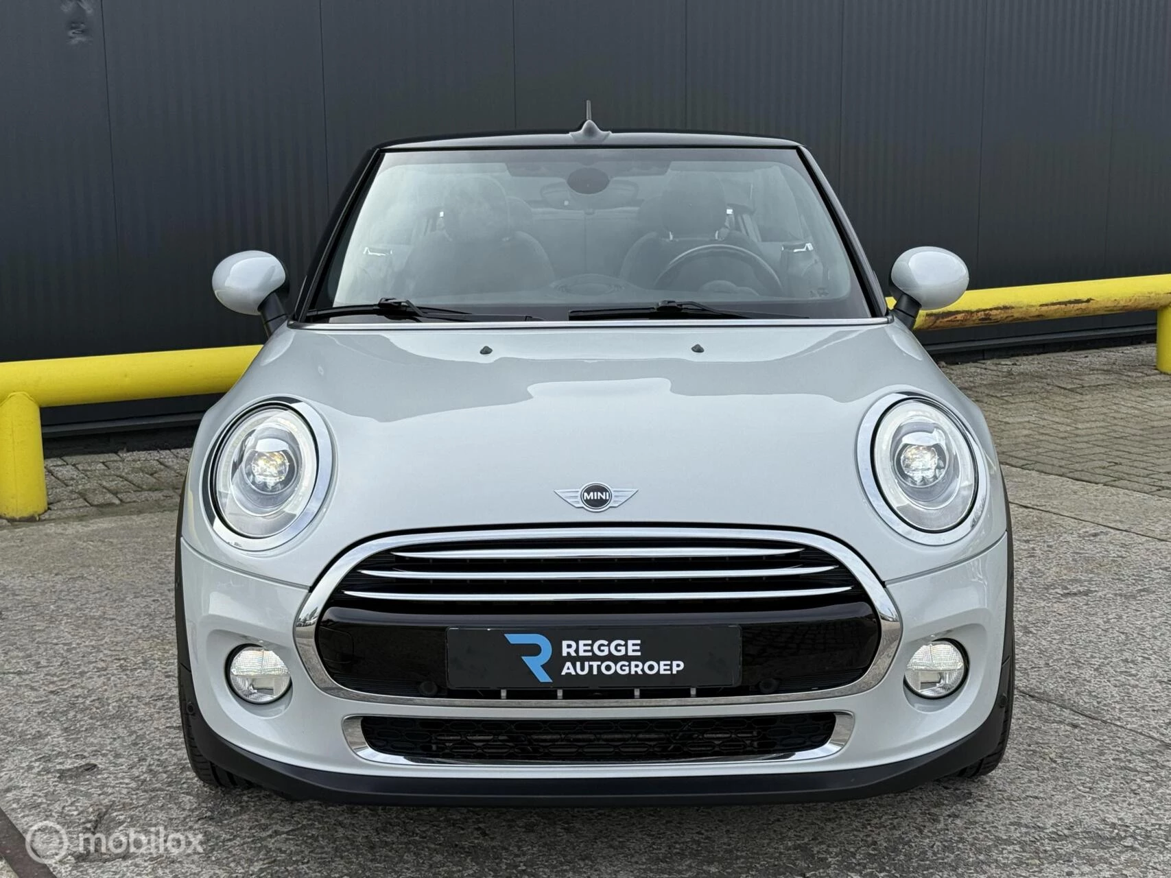 Hoofdafbeelding MINI Cooper Cabrio