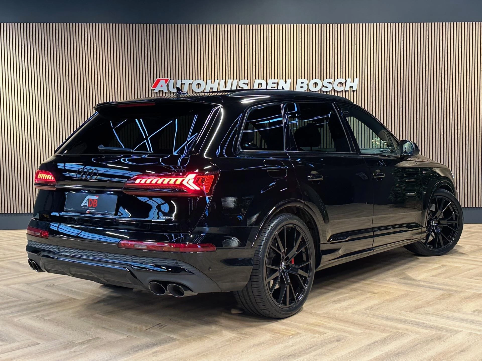 Hoofdafbeelding Audi Q7