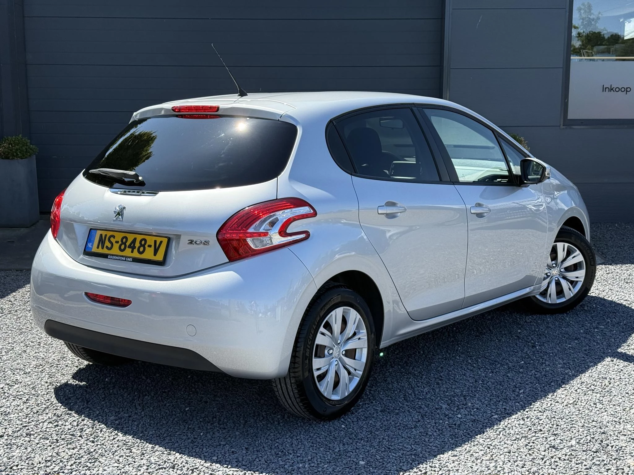 Hoofdafbeelding Peugeot 208