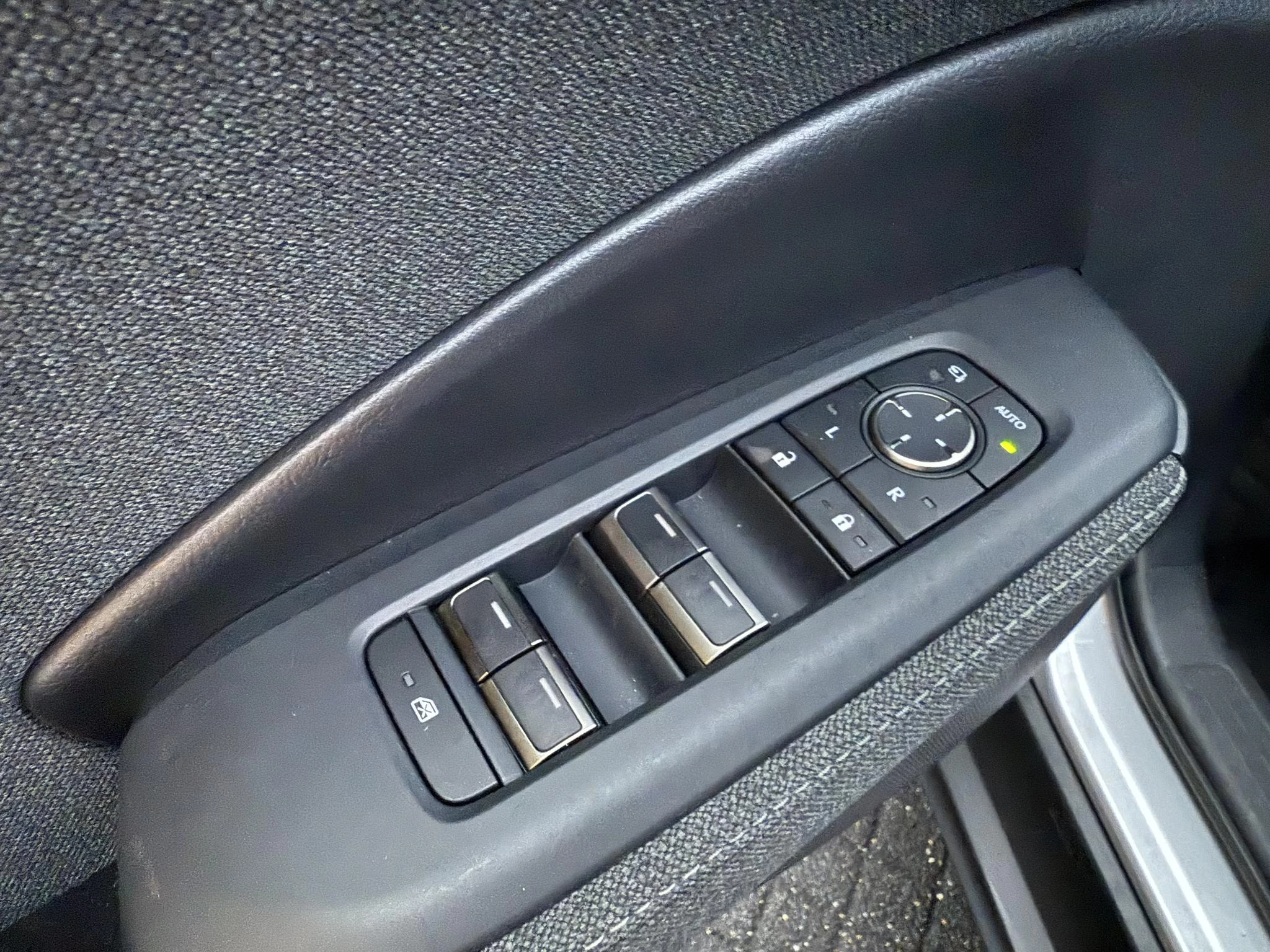 Hoofdafbeelding Lexus LBX
