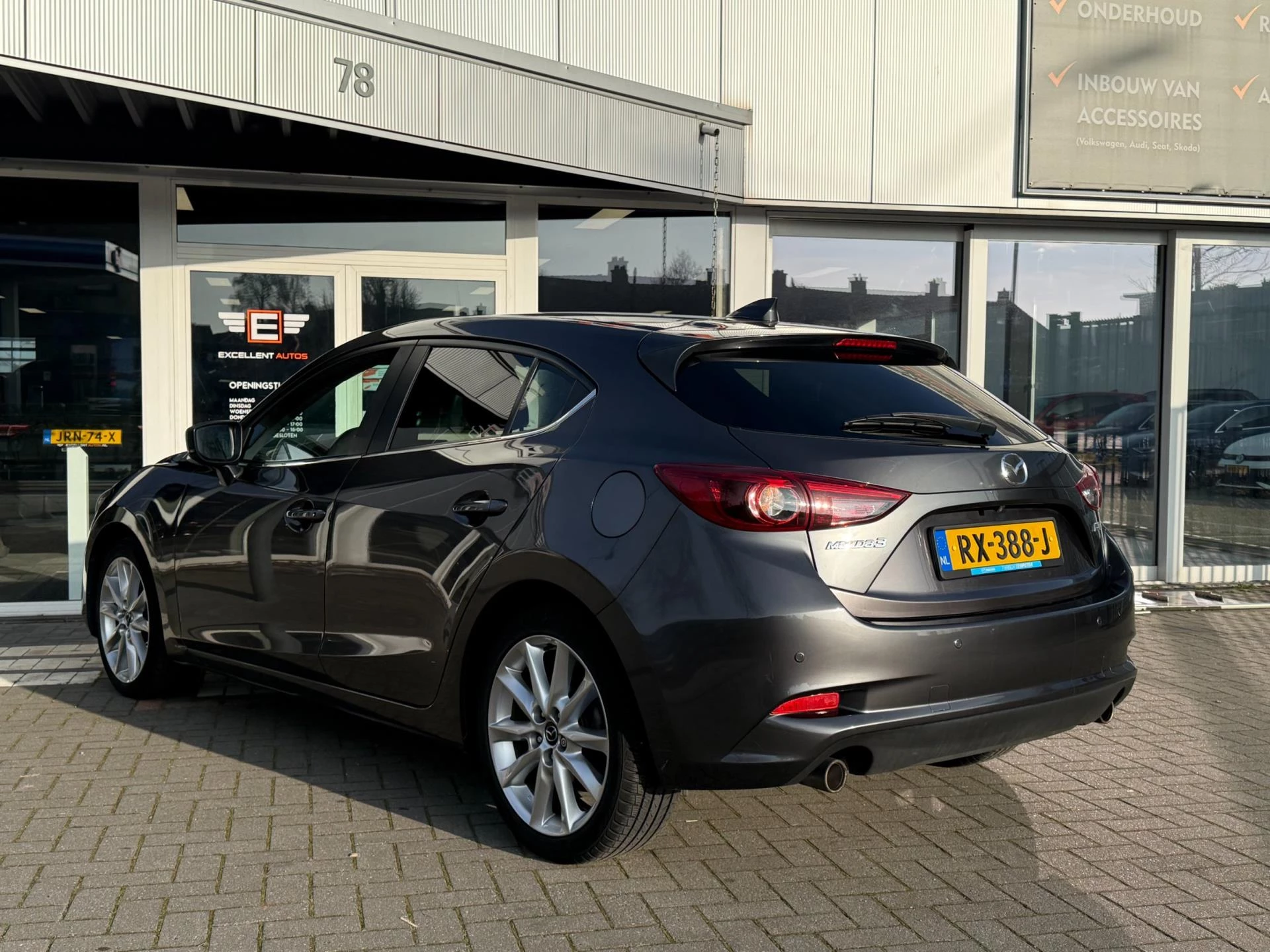 Hoofdafbeelding Mazda 3